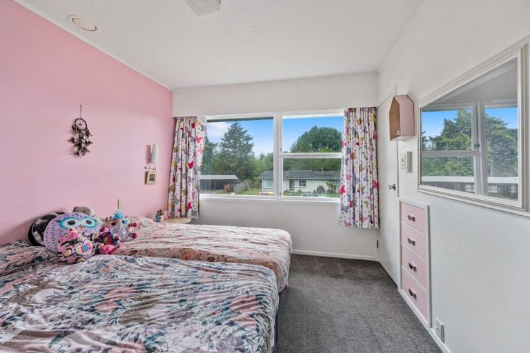 Photo of property in 12 Campbell Place, Pukehangi, Rotorua, 3015