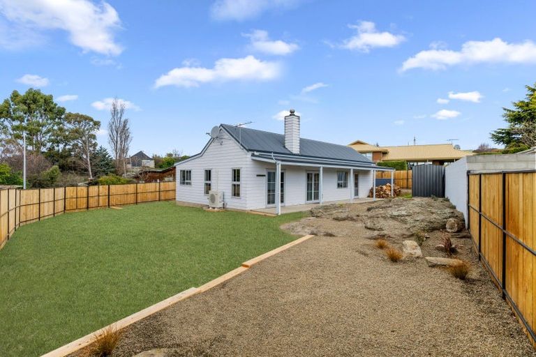 Photo of property in 10a Lanes Road, Bridge Hill, Alexandra, 9320