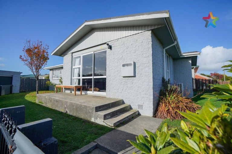 Photo of property in 38 Wye Street, Newfield, Invercargill, 9812