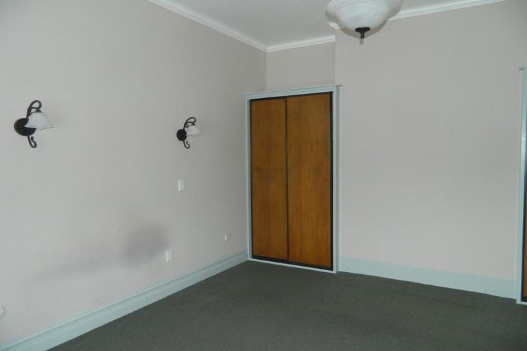 Photo of property in 111 Morton Street, Strathern, Invercargill, 9812