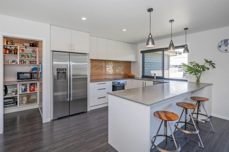 Photo of property in 14 Alf Simpson Drive, Whitianga, 3510