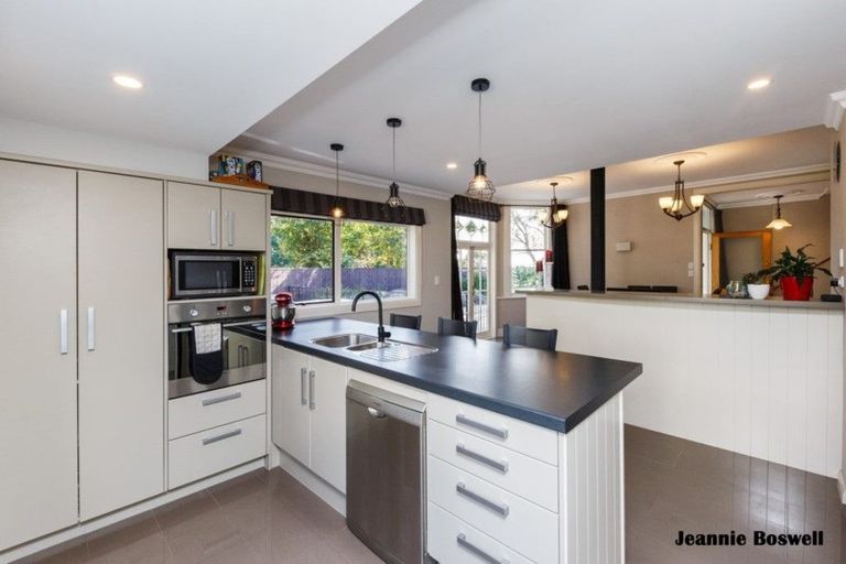 Photo of property in 375 No 1 Line, Longburn, Palmerston North, 4475