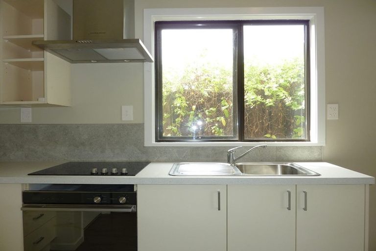 Photo of property in 2/21 Finsbury Street, Islington, Christchurch, 8042