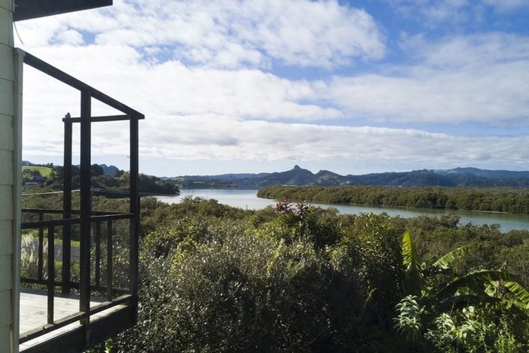 Photo of property in 33 Totara North Road, Totara North, Kaeo, 0479