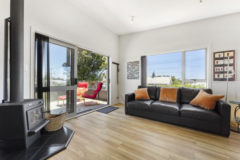 Photo of property in 68 Clemow Road, Fitzroy, New Plymouth, 4312