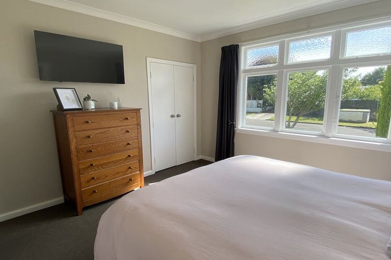 Photo of property in 84 Fitzroy Street, Terrace End, Palmerston North, 4410