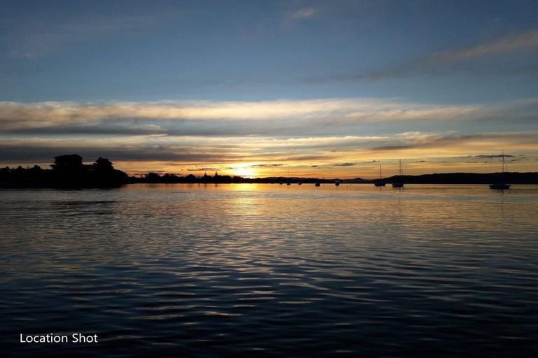 Photo of property in 89 Kaurinui Crescent, One Tree Point, 0118