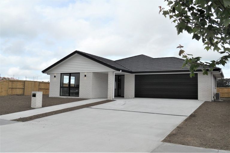 Photo of property in 14 Kimbrae Drive, Rototuna North, Hamilton, 3210