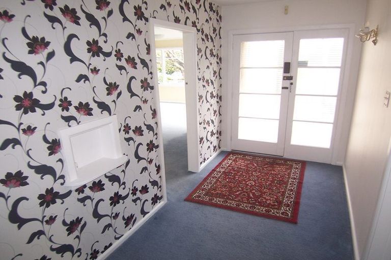 Photo of property in 3 Rochford Place, Bryndwr, Christchurch, 8052
