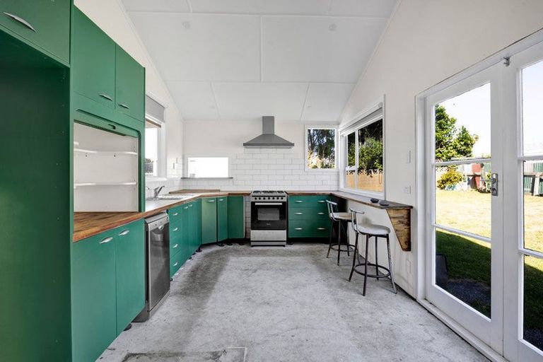 Photo of property in 4 Meredith Street, Patea, 4520