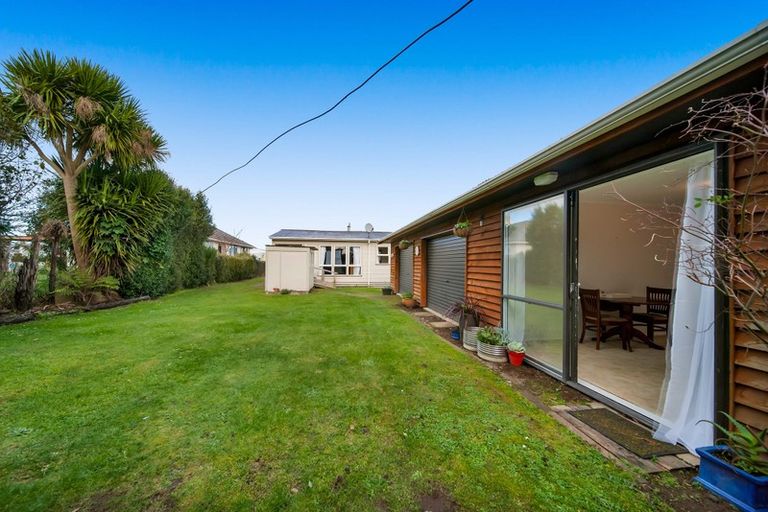 Photo of property in 4 George Street, Eltham, 4322