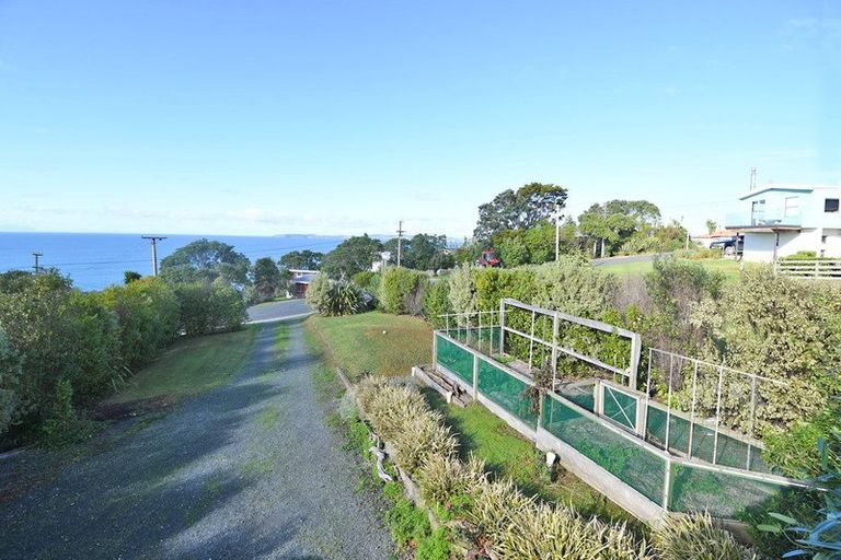 Photo of property in 49 Barrier View Road, Leigh, 0985