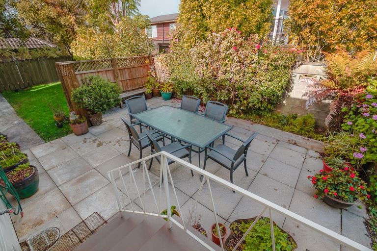 Photo of property in 1/22 The Boulevard, Sunnyhills, Auckland, 2010