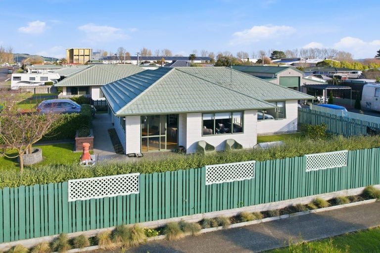 Photo of property in 16a Railway Street, Paeroa, 3600