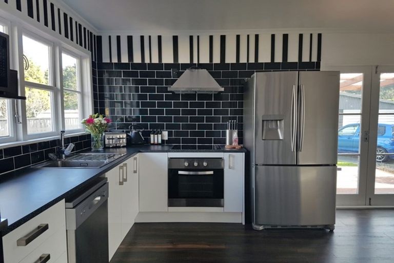 Photo of property in 63 Donnelley Drive, Wainuiomata, Lower Hutt, 5014