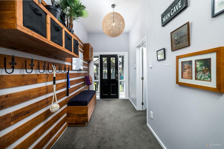 Photo of property in 41 Parsonage Road, Waimate, 7924