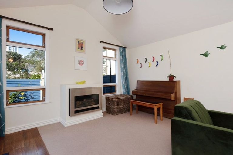 Photo of property in 6 Goring Street, Thorndon, Wellington, 6011