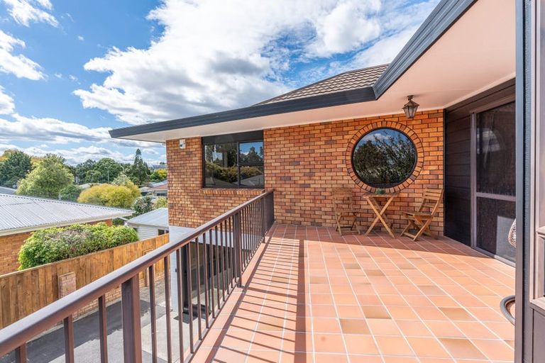 Photo of property in 2a Garthwood Road, Hillcrest, Hamilton, 3216