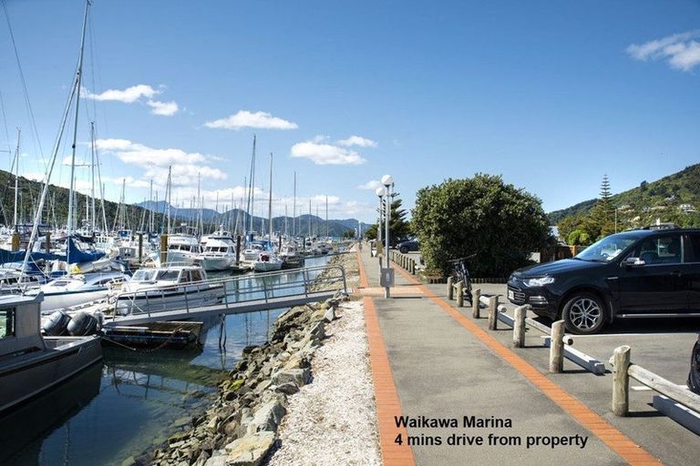 Photo of property in 4 Raukura Rise, Picton, 7220