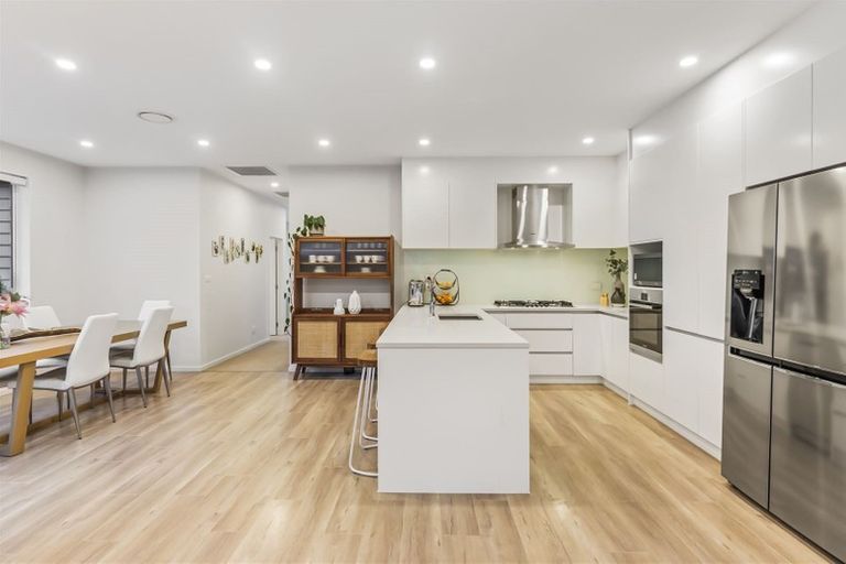 Photo of property in 19a Flavia Close, Torbay, Auckland, 0630