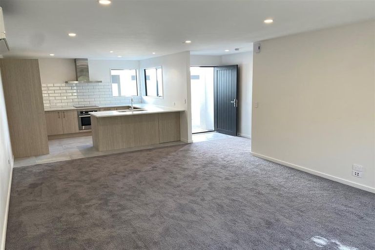 Photo of property in 2/15 Bartlett Street, Riccarton, Christchurch, 8011