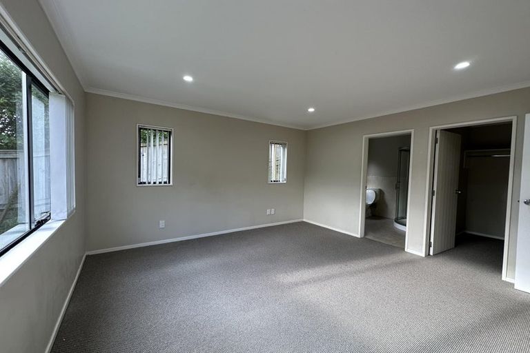 Photo of property in 89 Kirton Drive, Riverstone Terraces, Upper Hutt, 5018