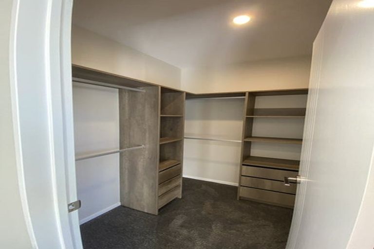 Photo of property in 5 Bendridge Street, Flat Bush, Auckland, 2019