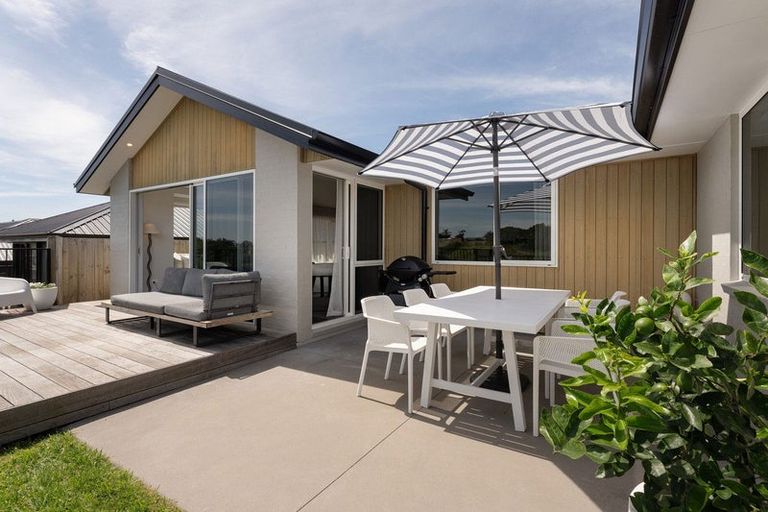 Photo of property in 30 Hass Drive, Ohauiti, Tauranga, 3112