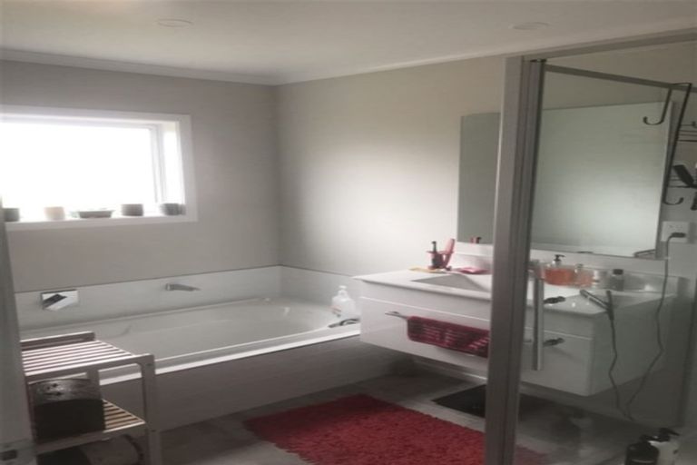 Photo of property in 16 Ridgedale Crescent, Flagstaff, Hamilton, 3210