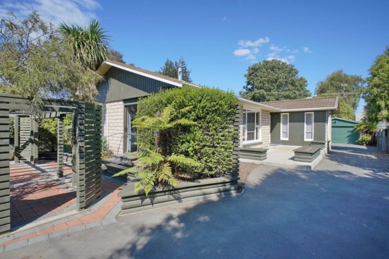 Photo of property in 3 Parsonage Road, Woodend, 7610