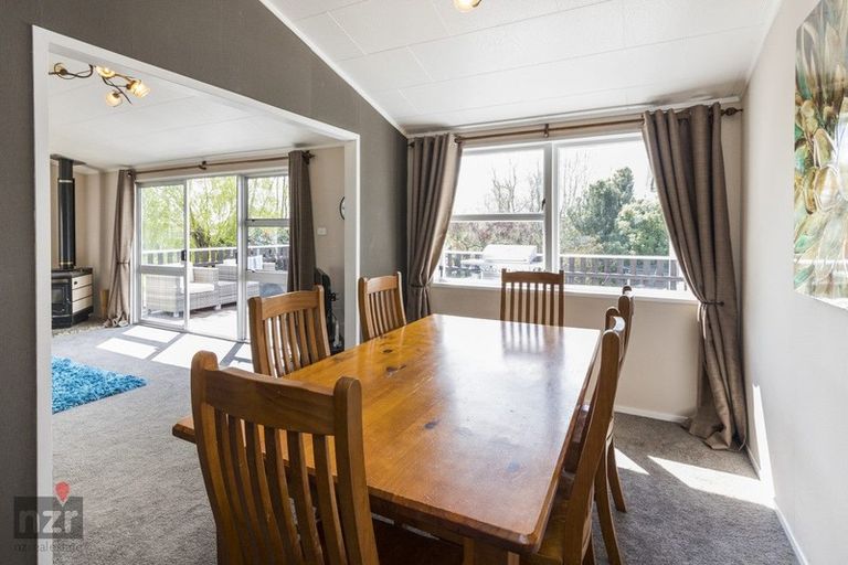 Photo of property in 6 King Street, Halcombe, Feilding, 4779