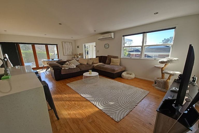 Photo of property in 6 Karaka Road, Whenuapai, Auckland, 0618