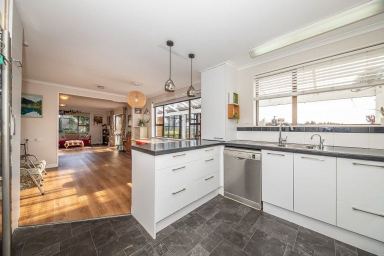 Photo of property in 57 Caledonian Road, Westport, 7892