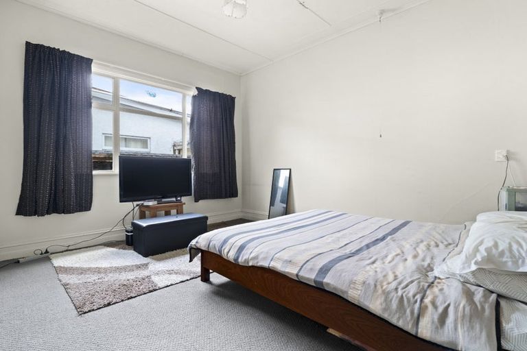 Photo of property in 28 Bathgate Street, South Dunedin, Dunedin, 9012
