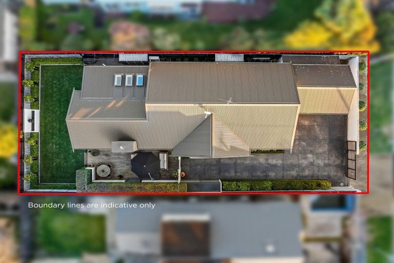 Photo of property in 62 Bretts Road, St Albans, Christchurch, 8052