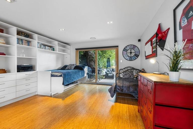 Photo of property in 2 Crichton Terrace, Cashmere, Christchurch, 8022