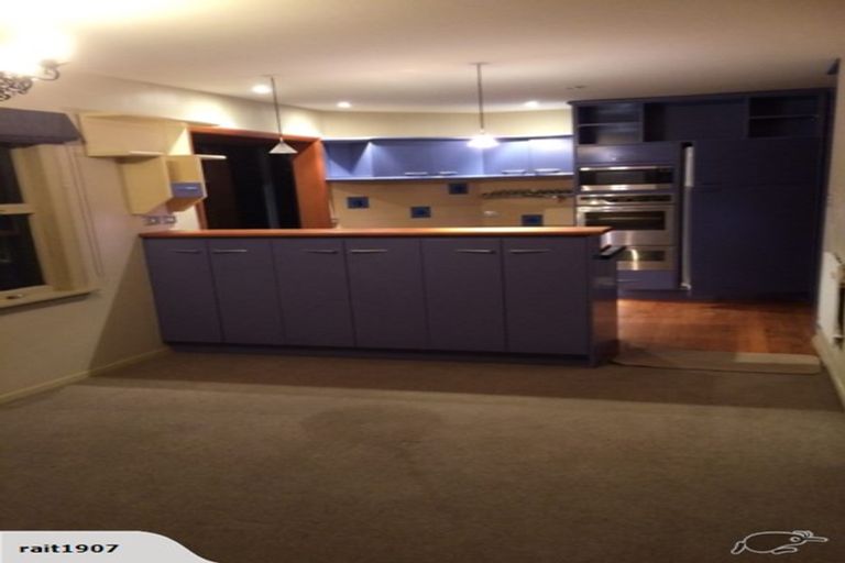 Photo of property in 10 Sherwood Lane, Cashmere, Christchurch, 8022