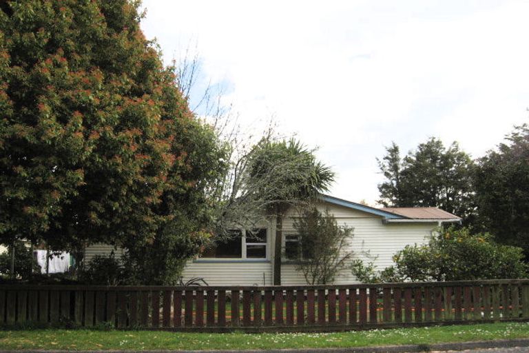 Photo of property in 11 Charles Road, Hannahs Bay, Rotorua, 3010