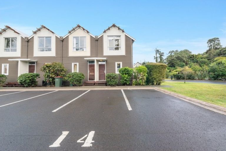 Photo of property in 14/1420 Hamurana Road, Mourea, Rotorua, 3074