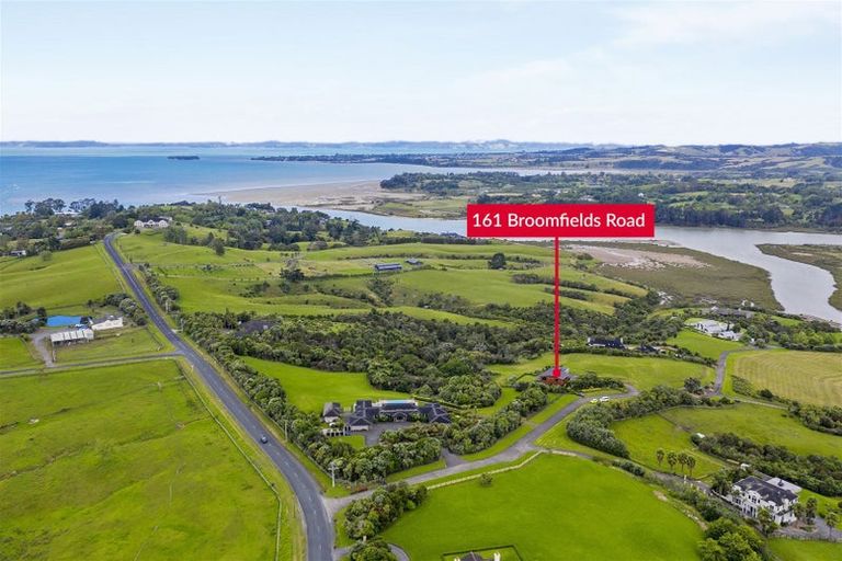 Photo of property in 161 Broomfields Road, Whitford, 2571