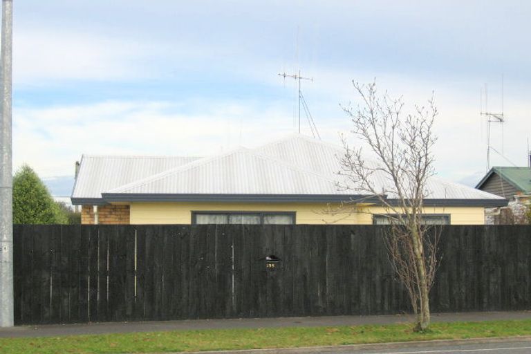 Photo of property in 2a Irvine Street, Frankton, Hamilton, 3204