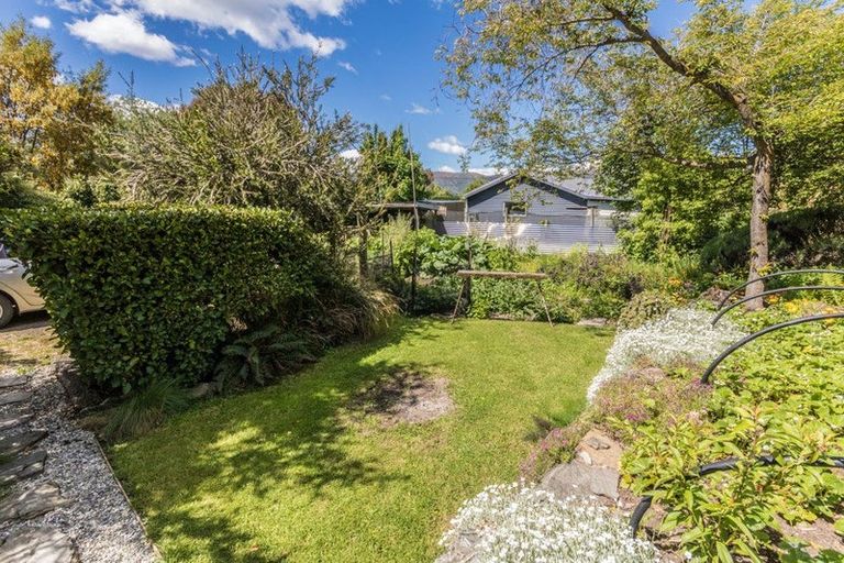 Photo of property in 50 Main Road, Luggate, Cromwell, 9383