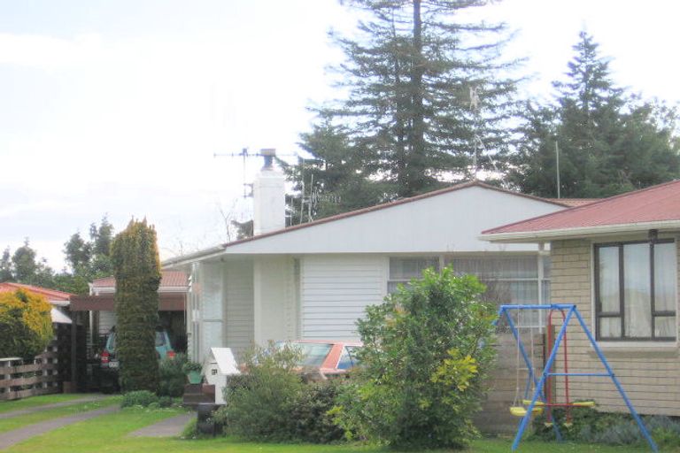 Photo of property in 21 Slade Street, Greerton, Tauranga, 3112