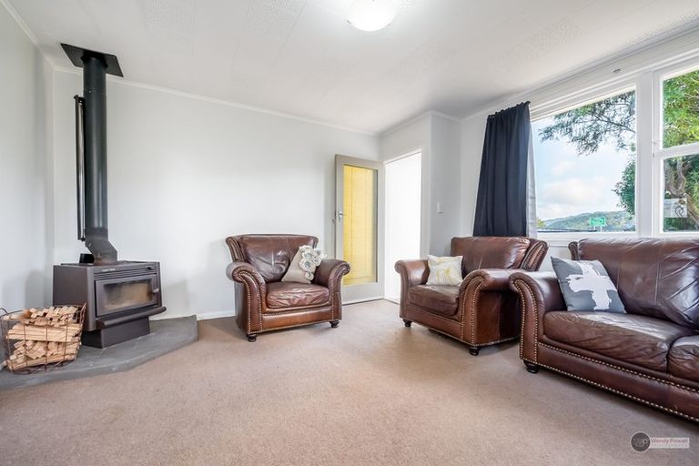 Photo of property in 2/121 Clouston Park Road, Clouston Park, Upper Hutt, 5018
