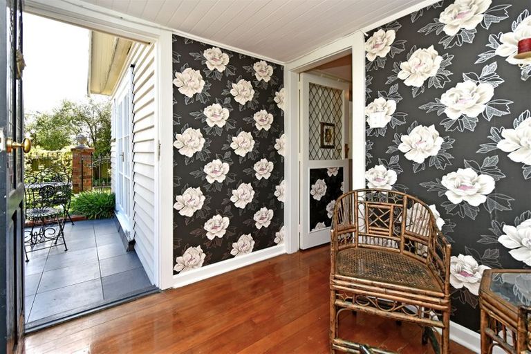 Photo of property in 8 Norwood Street, Beckenham, Christchurch, 8023