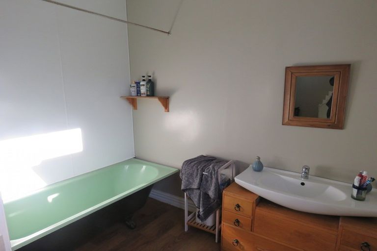 Photo of property in 159 Peel Street, Westport, 7825