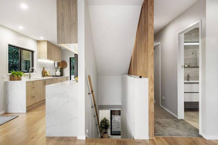 Photo of property in 5 Island Bay Road, Beach Haven, Auckland, 0626