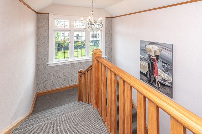 Photo of property in 12 Parsons Street, Saint Johns Hill, Whanganui, 4501