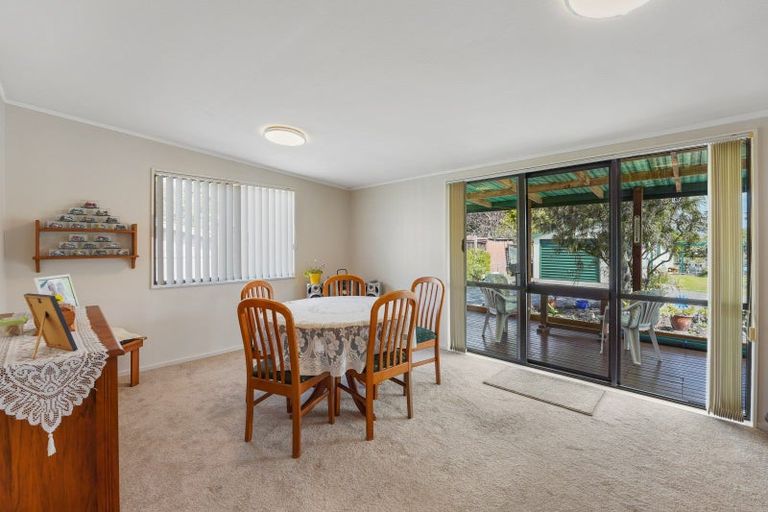 Photo of property in 66 School Road, Te Horo, Otaki, 5582