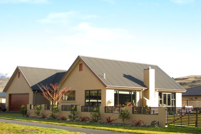 Photo of property in 58 Erskine Street, Lake Hayes, Queenstown, 9304